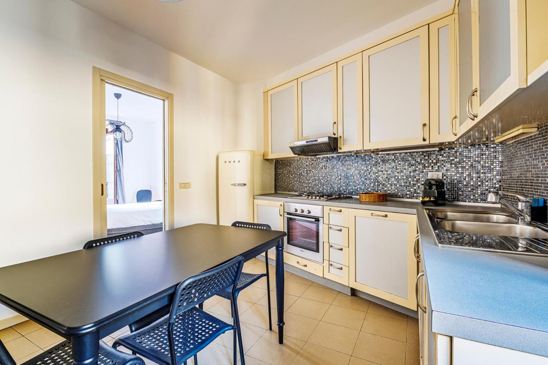 Elegant 2 Bedrooms Apartments Near Duomo Milano Eksteriør billede