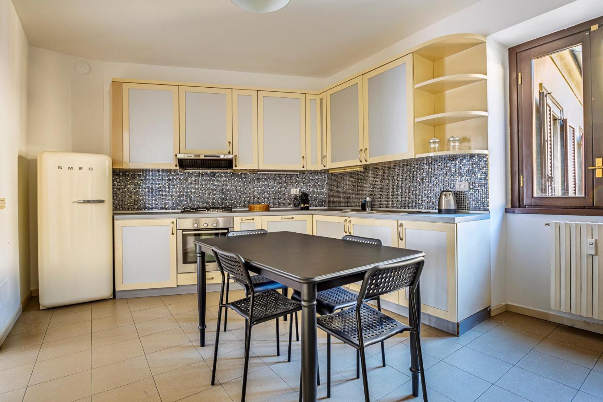 Elegant 2 Bedrooms Apartments Near Duomo Milano Eksteriør billede