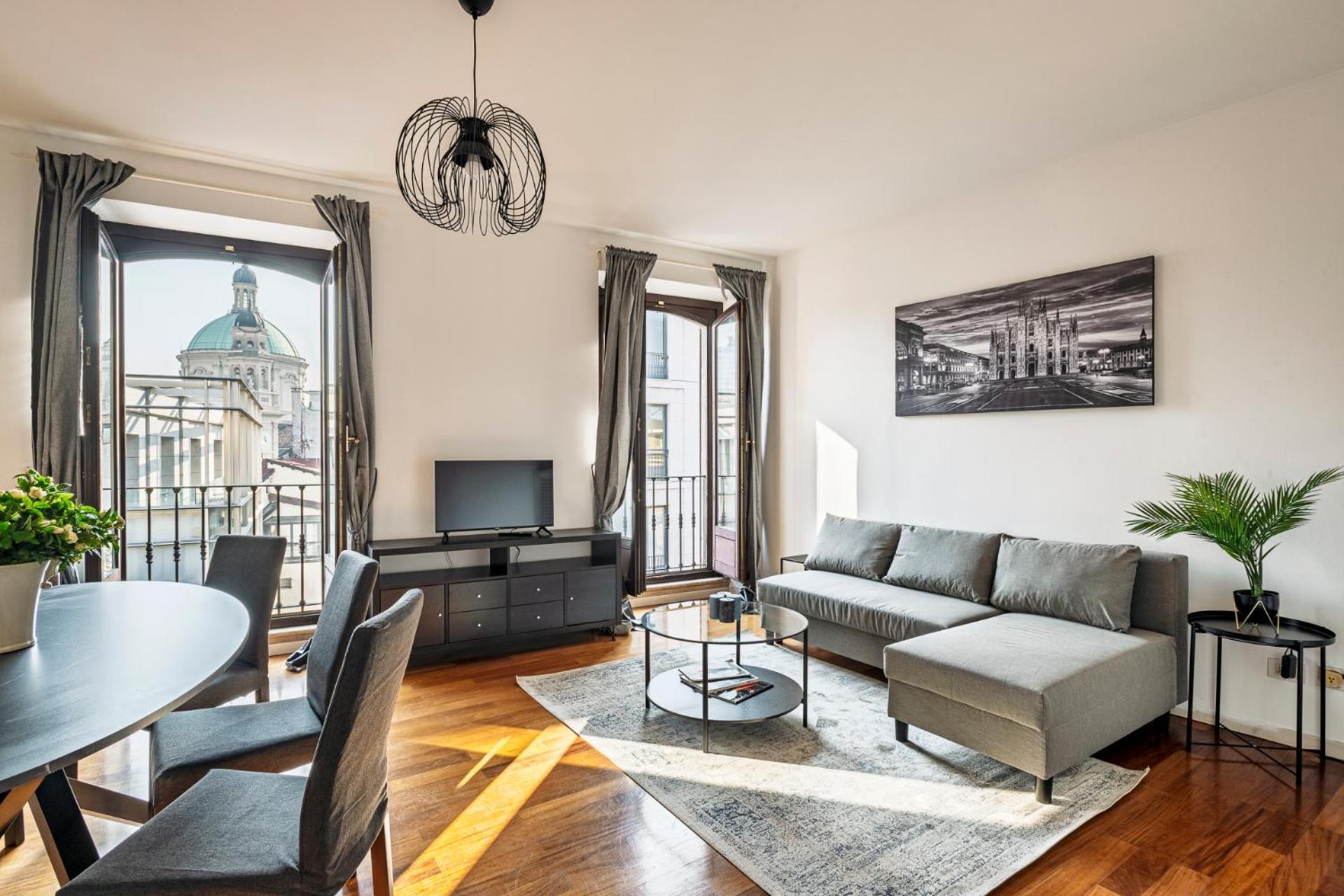 Elegant 2 Bedrooms Apartments Near Duomo Milano Eksteriør billede