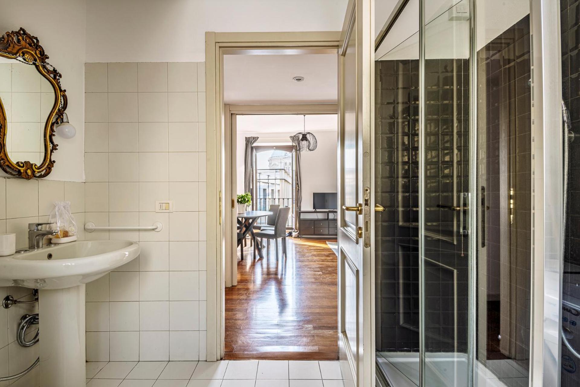 Elegant 2 Bedrooms Apartments Near Duomo Milano Eksteriør billede