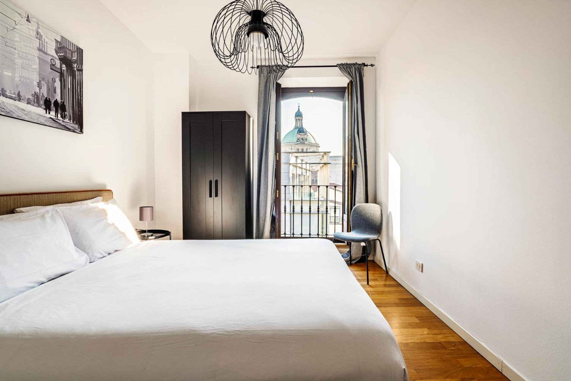 Elegant 2 Bedrooms Apartments Near Duomo Milano Eksteriør billede