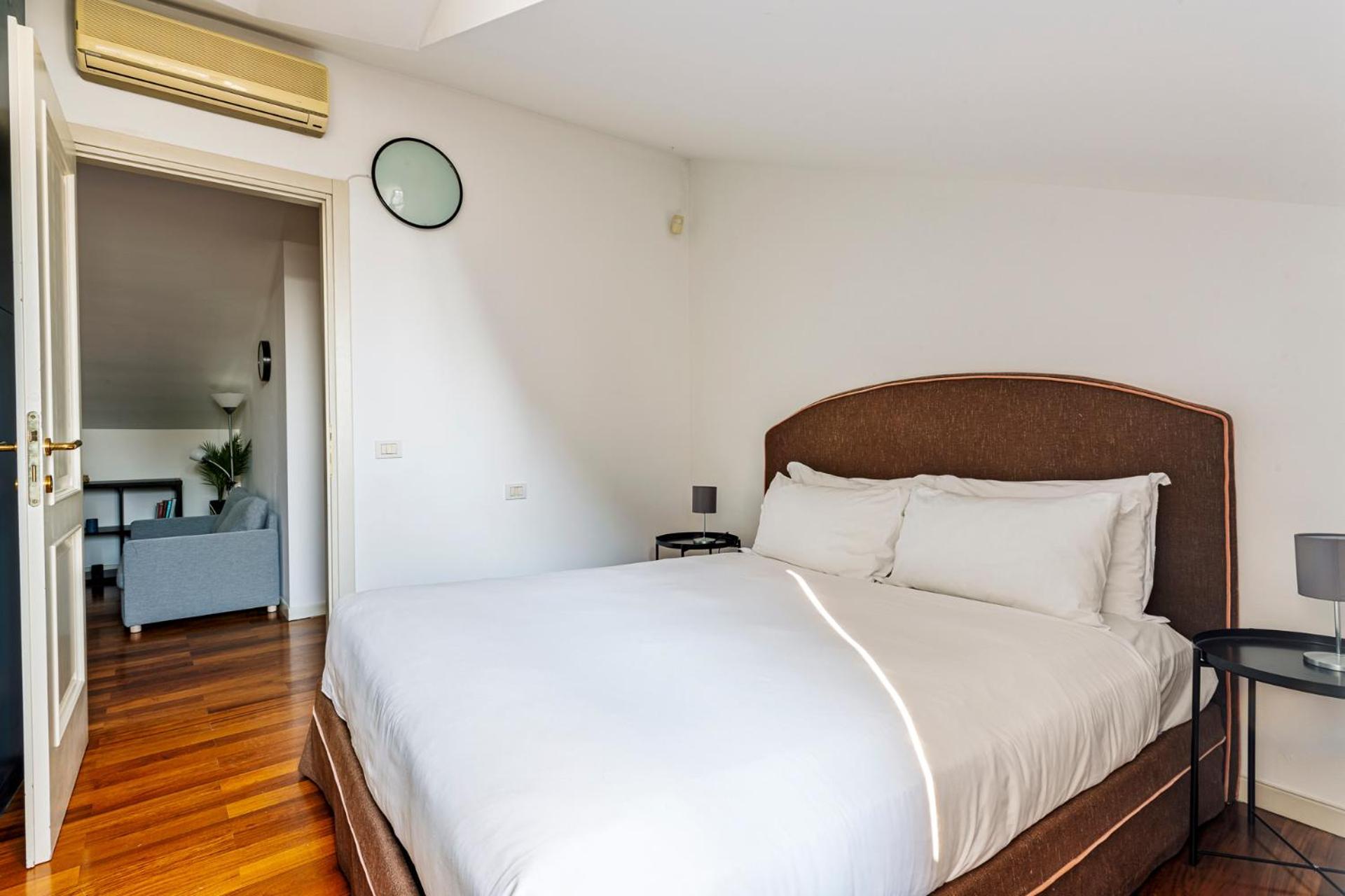 Elegant 2 Bedrooms Apartments Near Duomo Milano Eksteriør billede